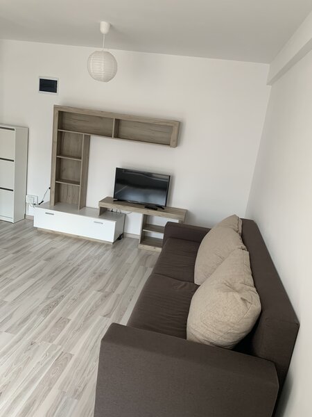 Berceni, Grand Arena, proprietar complet mobilat si utilat.